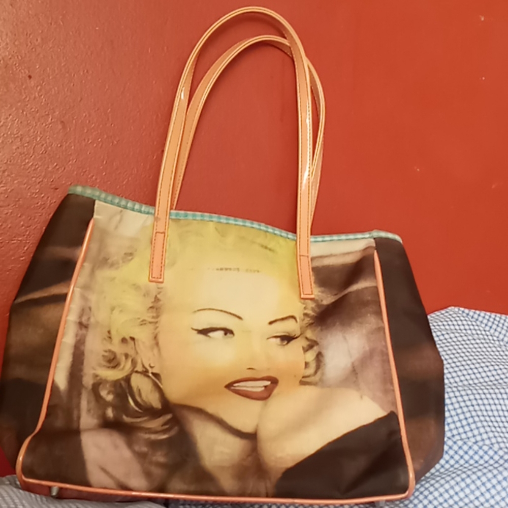Purse